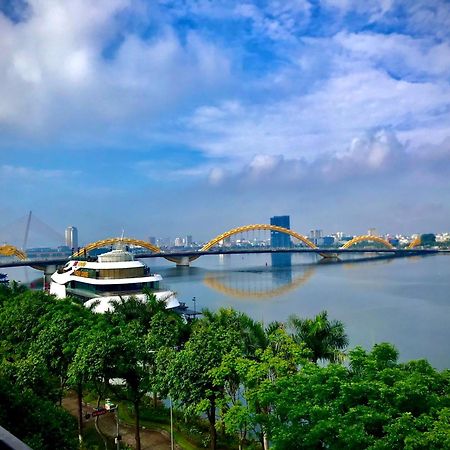Oyo 553 Truong Giang Hotel Дананг Екстериор снимка