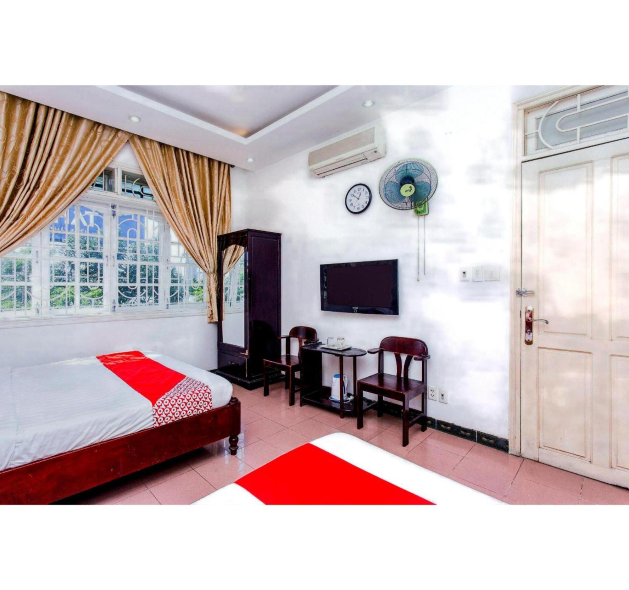 Oyo 553 Truong Giang Hotel Дананг Екстериор снимка