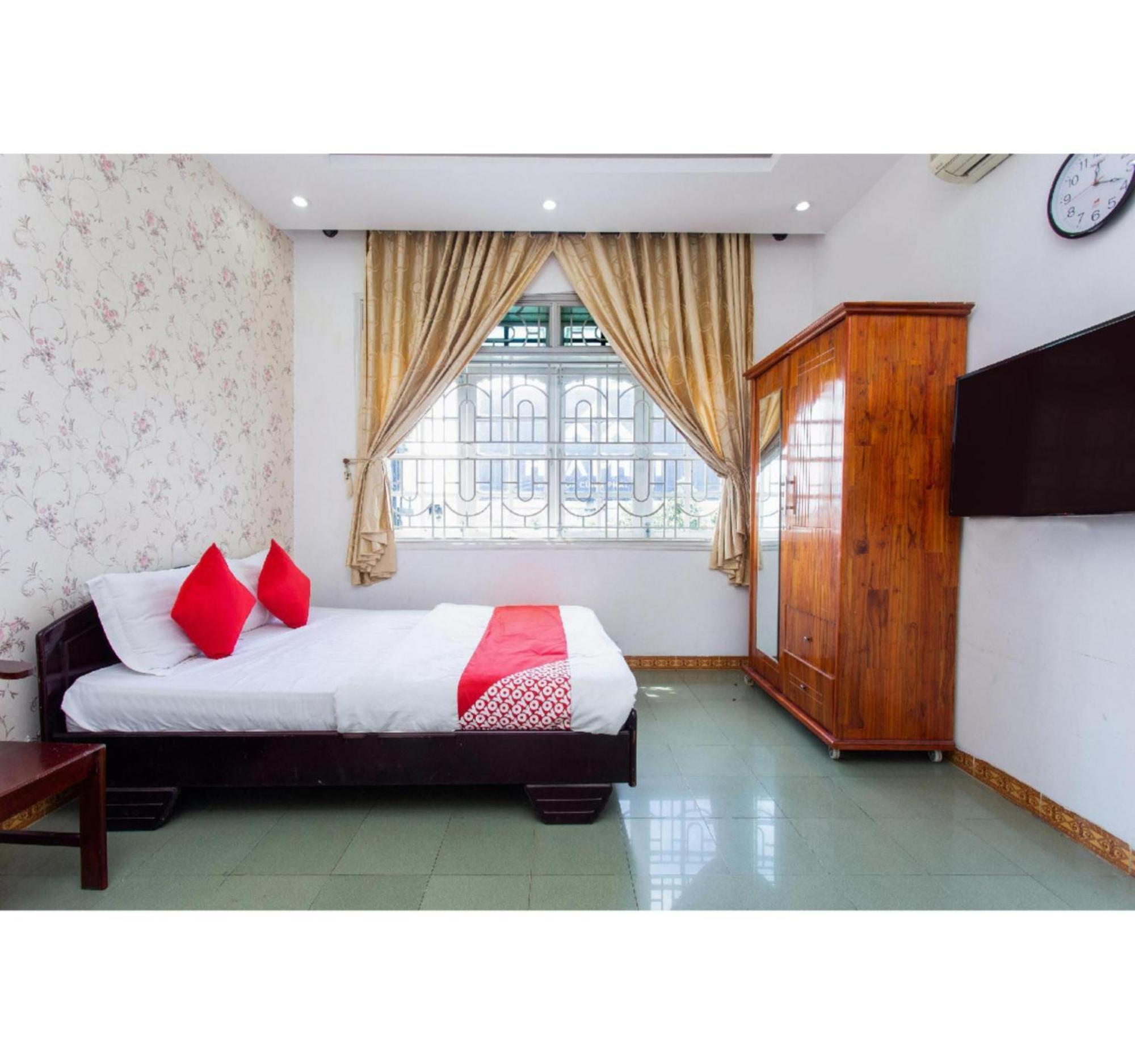 Oyo 553 Truong Giang Hotel Дананг Екстериор снимка