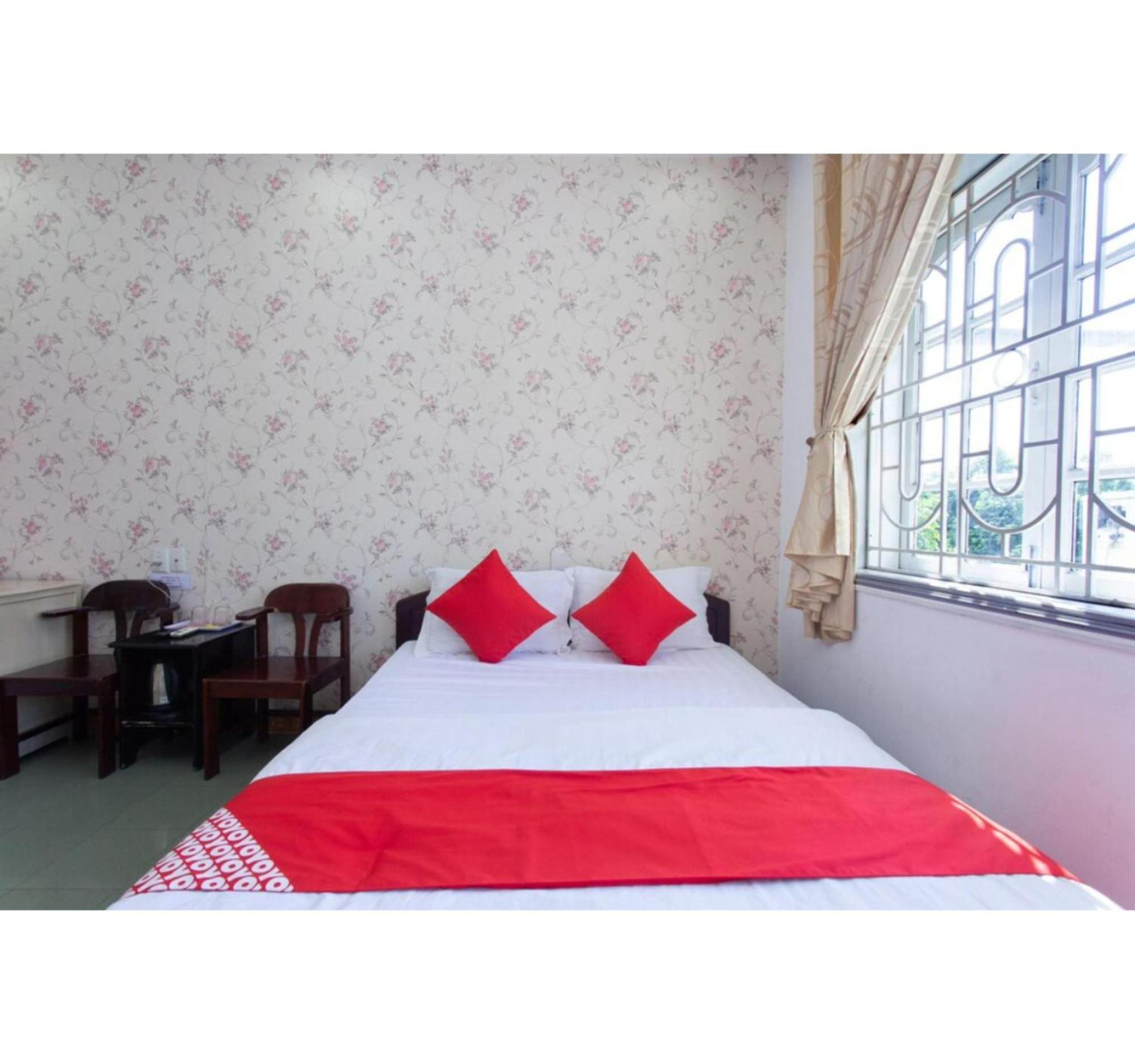Oyo 553 Truong Giang Hotel Дананг Екстериор снимка