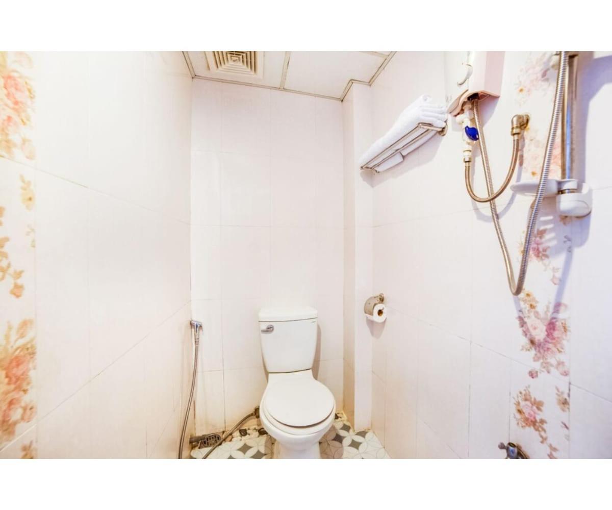 Oyo 553 Truong Giang Hotel Дананг Екстериор снимка