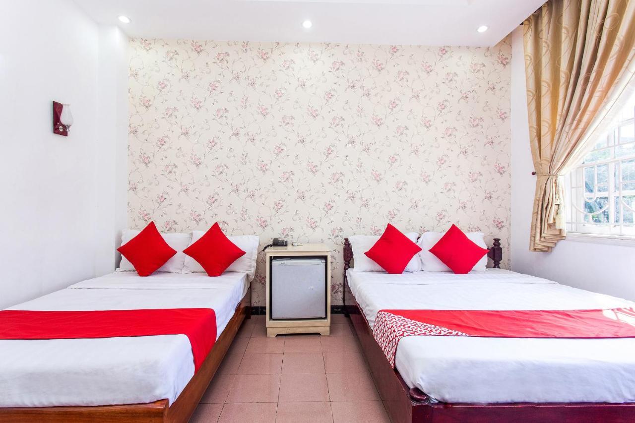 Oyo 553 Truong Giang Hotel Дананг Екстериор снимка