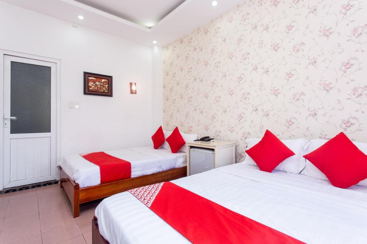 Oyo 553 Truong Giang Hotel Дананг Екстериор снимка