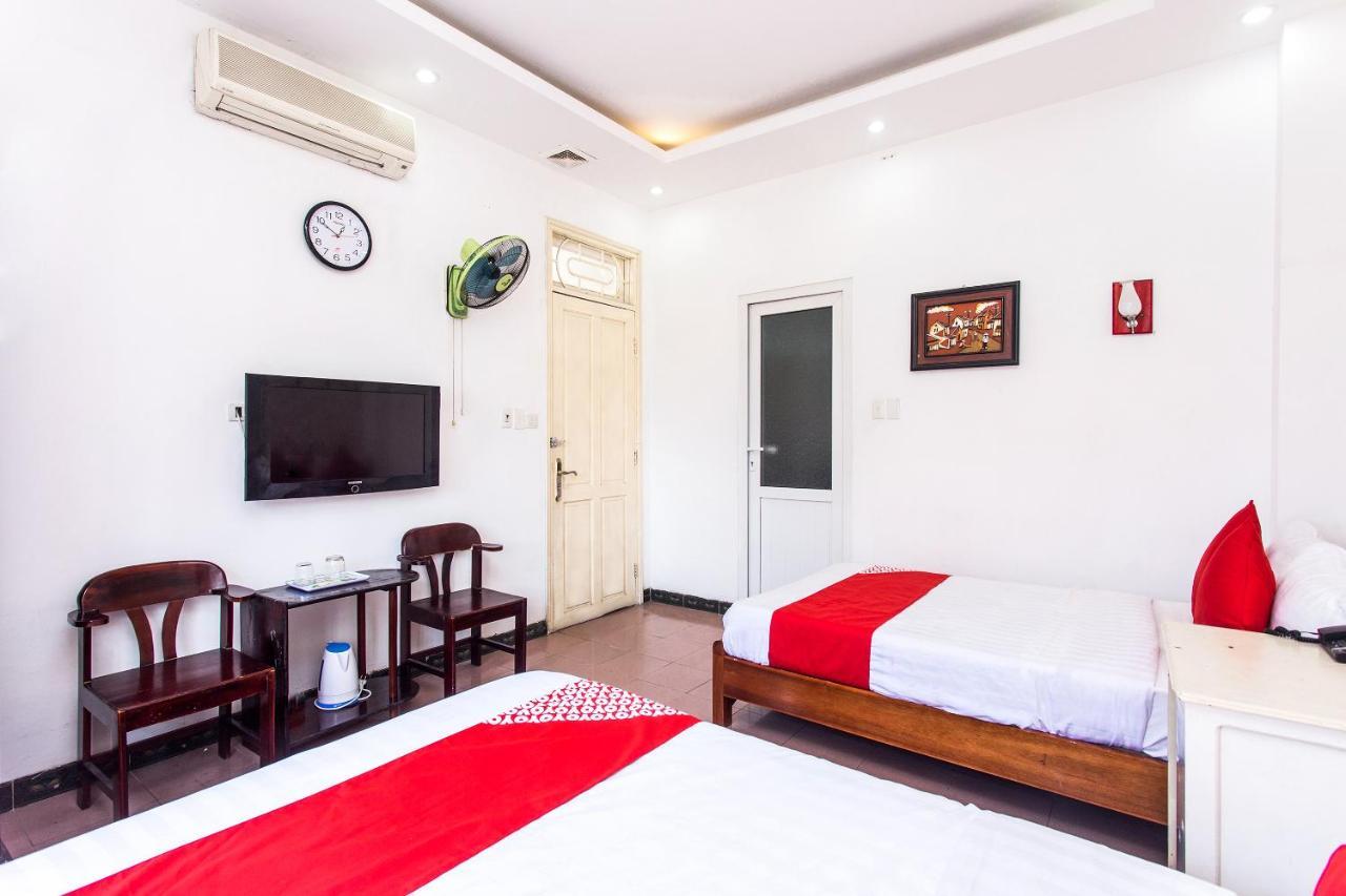 Oyo 553 Truong Giang Hotel Дананг Екстериор снимка